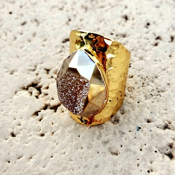 New Huge Titanium Window Druzy Adjustable Gold Ring. - Picture 9 of 16